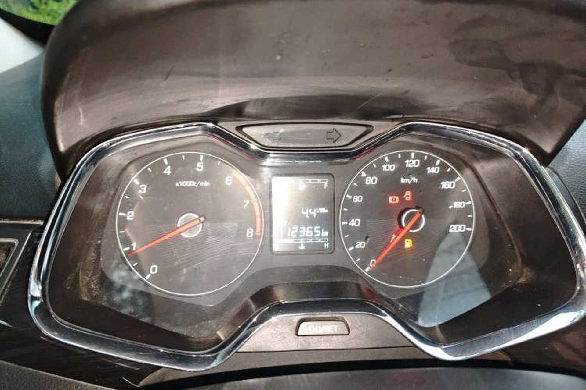 Used Baojun 310 2017 1.5L Manual Luxury Model Instrument Cluster