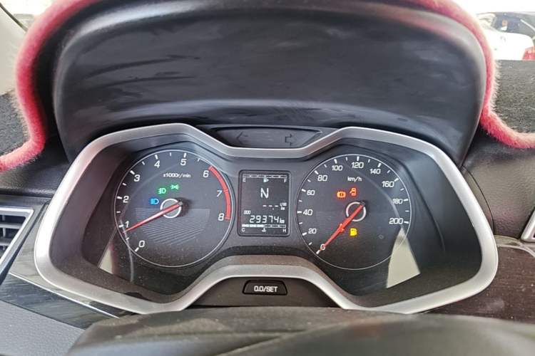Used Baojun 310 2017 1.5L Automatic Fashion Model Instrument Cluster