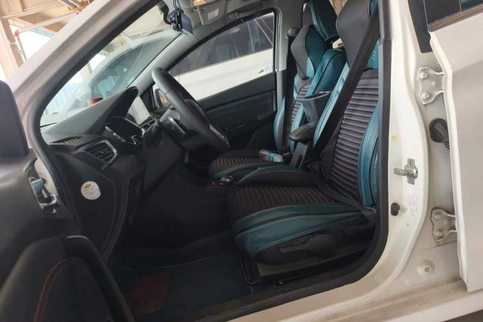 Used Baojun 310 2017 1.5L Automatic Luxury Model Left Front Seat