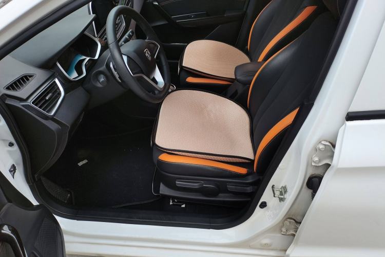 Used Baojun 310 2017 1.5L Automatic Fashion Model Left Front Seat