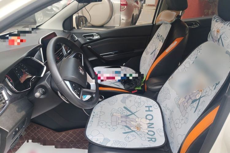 Used Baojun 310 2017 1.5L Automatic Luxury Model Left Front Seat