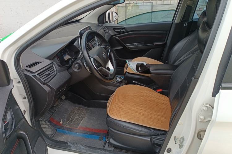 Used Baojun 310 2017 1.5L automatic comfort version Left Front Seat
