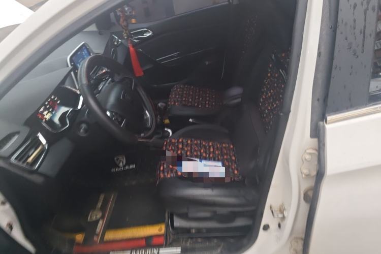 Used Baojun 310 2017 1.5L Manual Luxury Model Left Front Seat