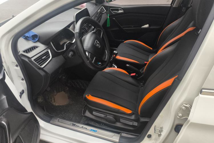 Used Baojun 310 2017 1.5L Manual Fashion Model Left Front Seat