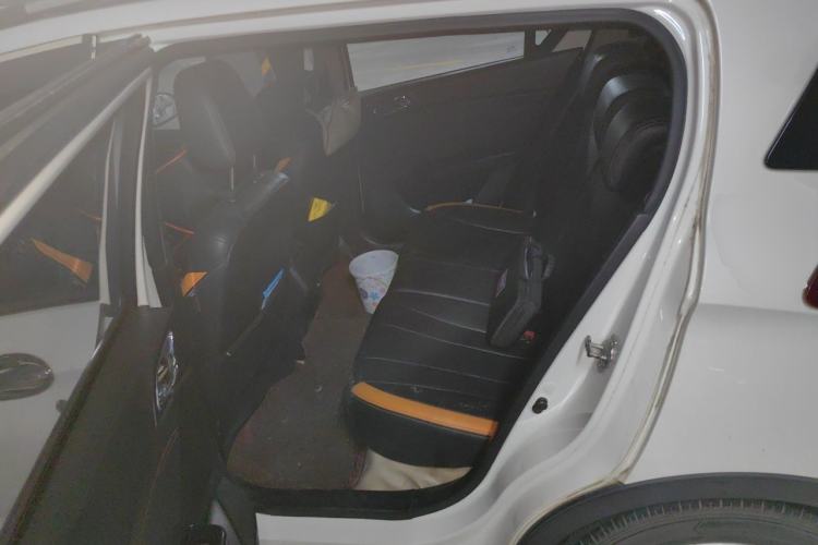 Used Baojun 310 2017 1.5L Manual Luxury Model Left Rear Seat