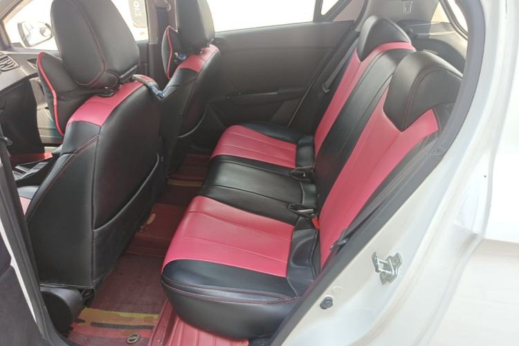 Used Baojun 310 2017 1.5L automatic comfort version Left Rear Seat
