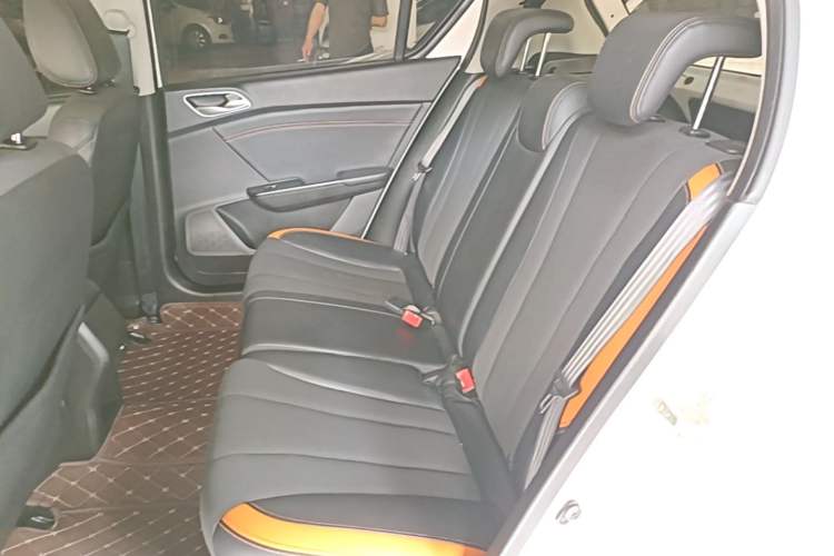 Used Baojun 310 2017 1.5L Manual Fashion Model Left Rear Seat