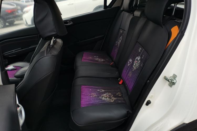 Used Baojun 310 2017 1.5L Automatic Fashion Model Left Rear Seat