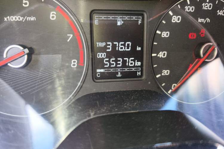 Used Baojun 310 2017 1.5L Manual Luxury Model Odometer Close Up