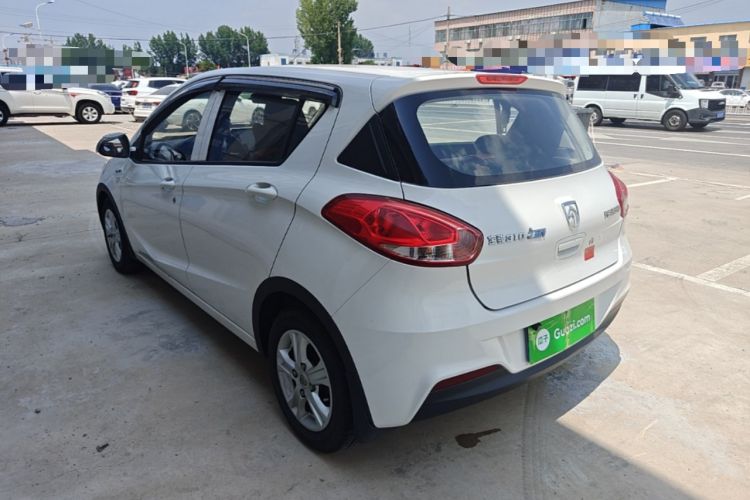 Used Baojun 310 2017 1.5L automatic comfort version Rear Left 45 Deg