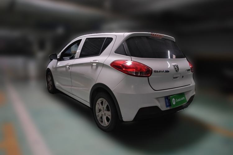 Used Baojun 310 2017 1.5L automatic comfort version Rear Left 45 Deg