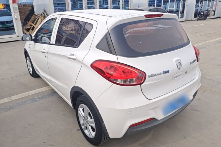 Used Baojun 310 2017 1.5L automatic comfort version Rear Left 45 Deg