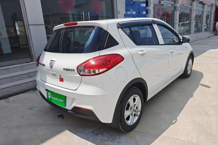 Used Baojun 310 2017 1.5L automatic comfort version Rear Right 45 Deg