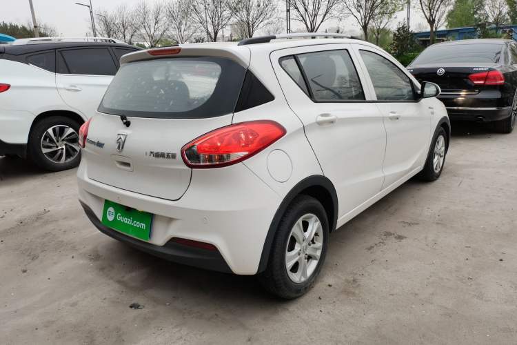 Used Baojun 310 2017 1.5L Automatic Fashion Model Rear Right 45 Deg