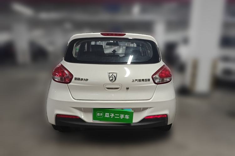 Used Baojun 310 2017 1.5L manual Comfort trim Rear
