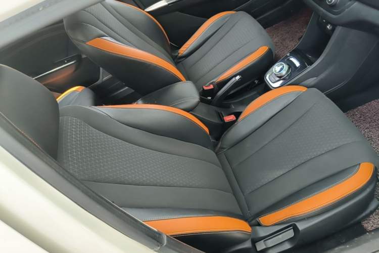 Used Baojun 310 2017 1.5L Automatic Fashion Model Right Front Seat