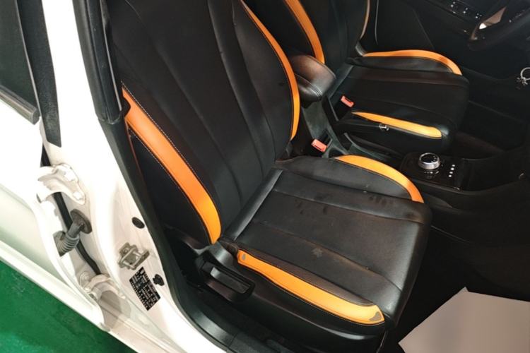 Used Baojun 310 2017 1.5L Automatic Luxury Model Right Front Seat