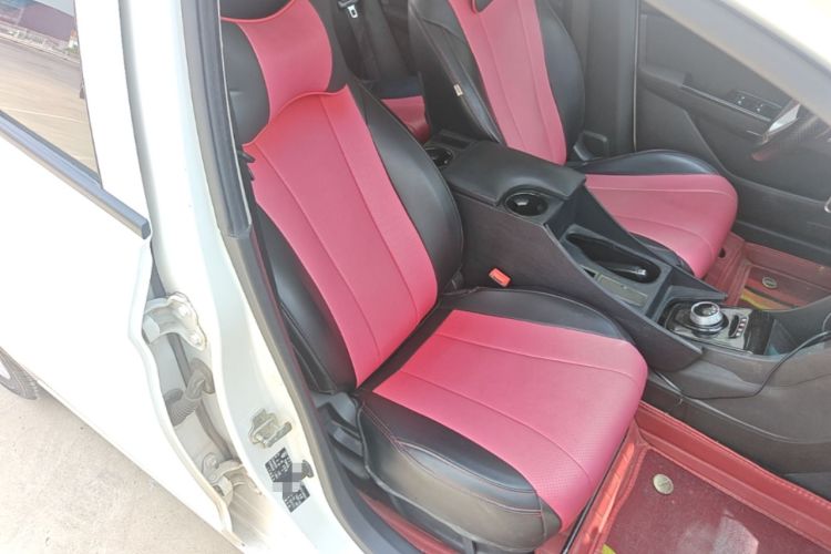 Used Baojun 310 2017 1.5L automatic comfort version Right Front Seat