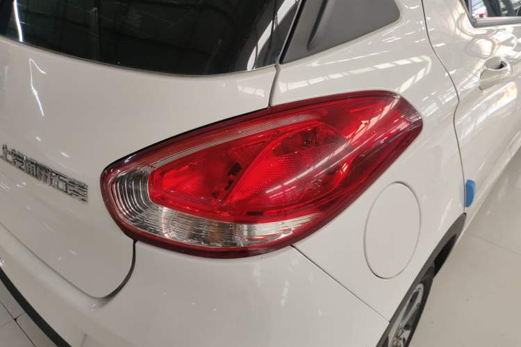 Used Baojun 310 2017 1.5L Automatic Fashion Model Right Rear Taillight