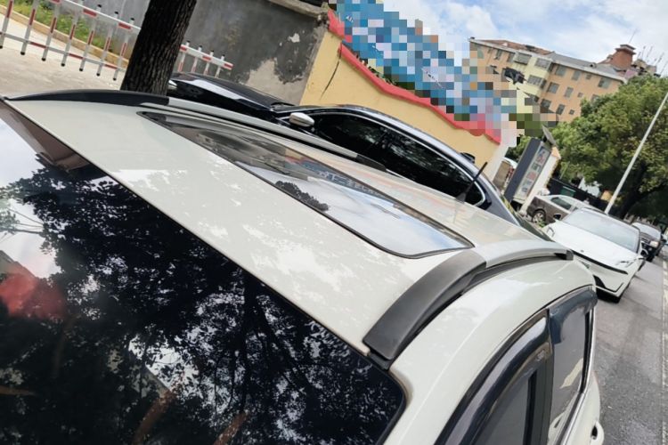 Used Baojun 310 2017 1.5L Automatic Luxury Model Roof