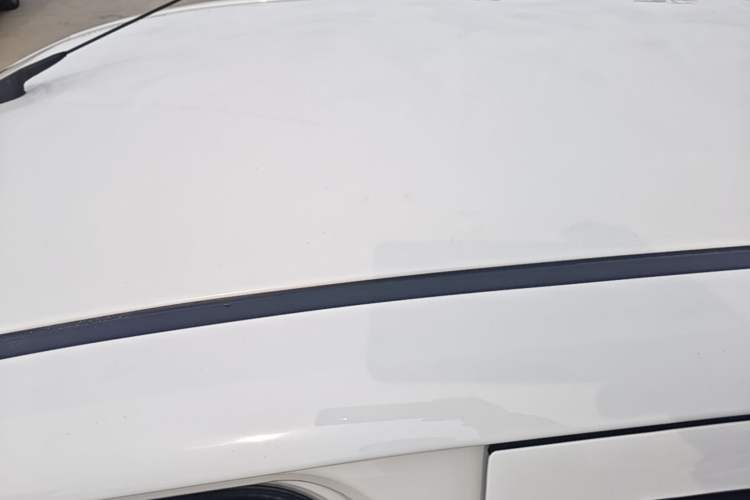 Used Baojun 310 2017 1.5L automatic comfort version Roof