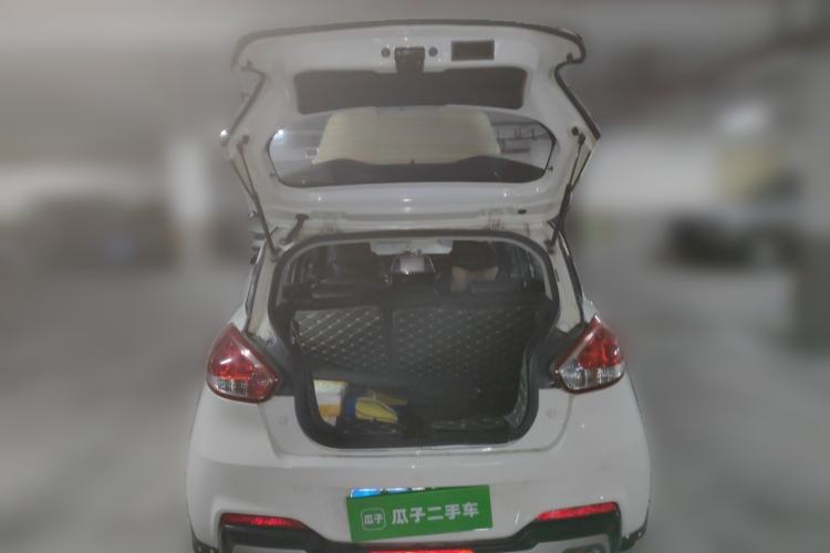 Used Baojun 310 2017 1.5L Manual Luxury Model Trunk