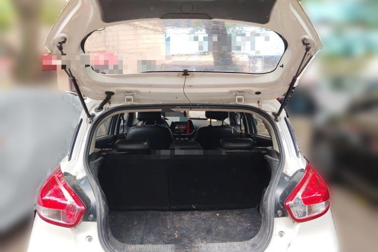 Used Baojun 310 2017 1.5L Manual Luxury Model Trunk