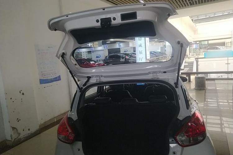 Used Baojun 310 2017 1.5L Automatic Luxury Model Trunk
