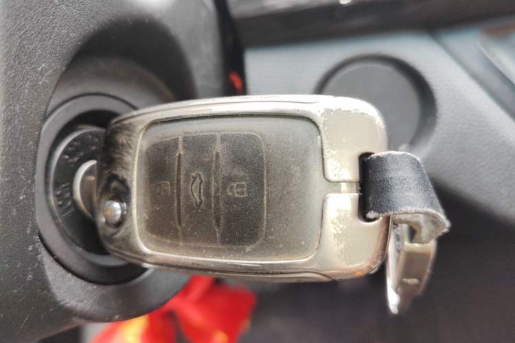 Used Baojun 310 2017 1.5L Automatic Fashion Model Vehicle Key