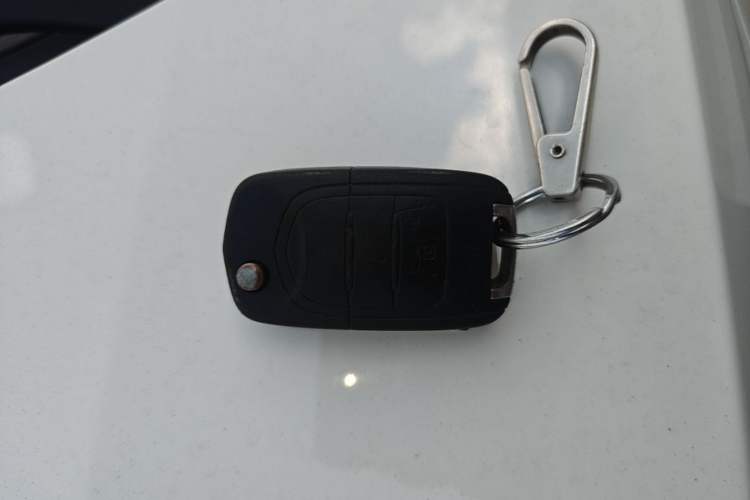 Used Baojun 310 2017 1.5L automatic comfort version Vehicle Key