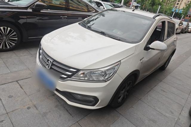 Used Baojun 310 2017 1.5L Manual Fashion Model
