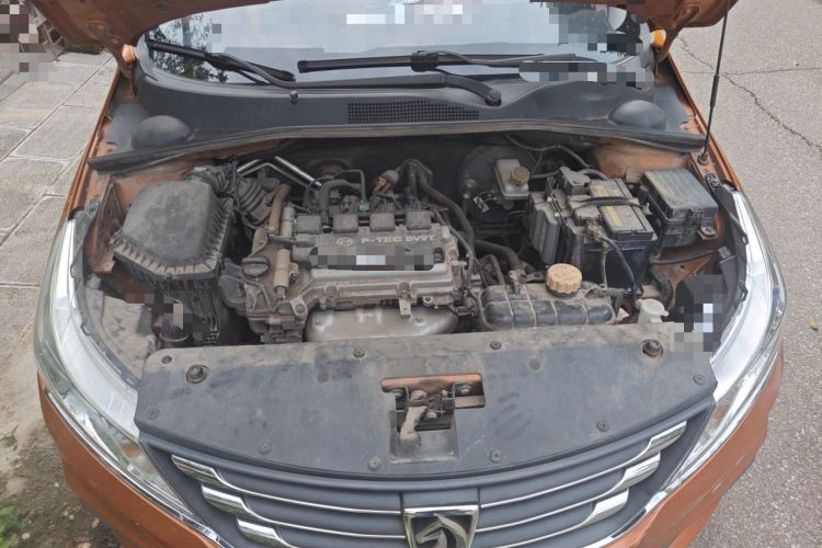 Used Baojun 310 2017 1.5L Manual Fashion Model Engine Bay