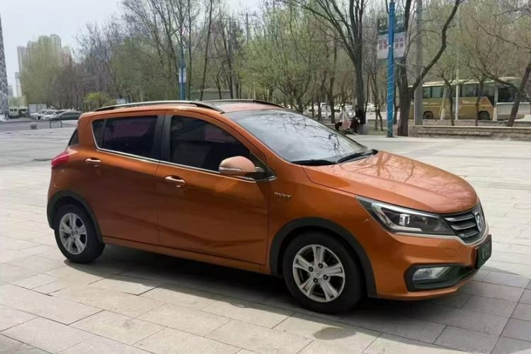 Used Baojun 310 2017 1.5L Manual Luxury Model Exterior 2