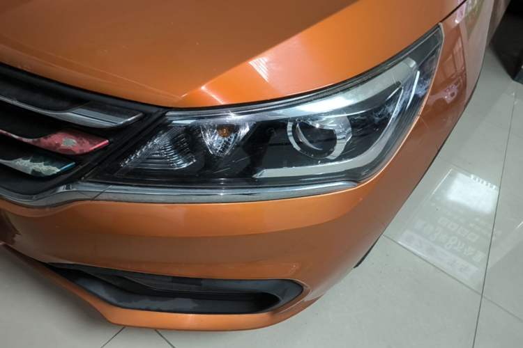 Used Baojun 310 2017 1.5L Manual Luxury Model Left Front Headlight