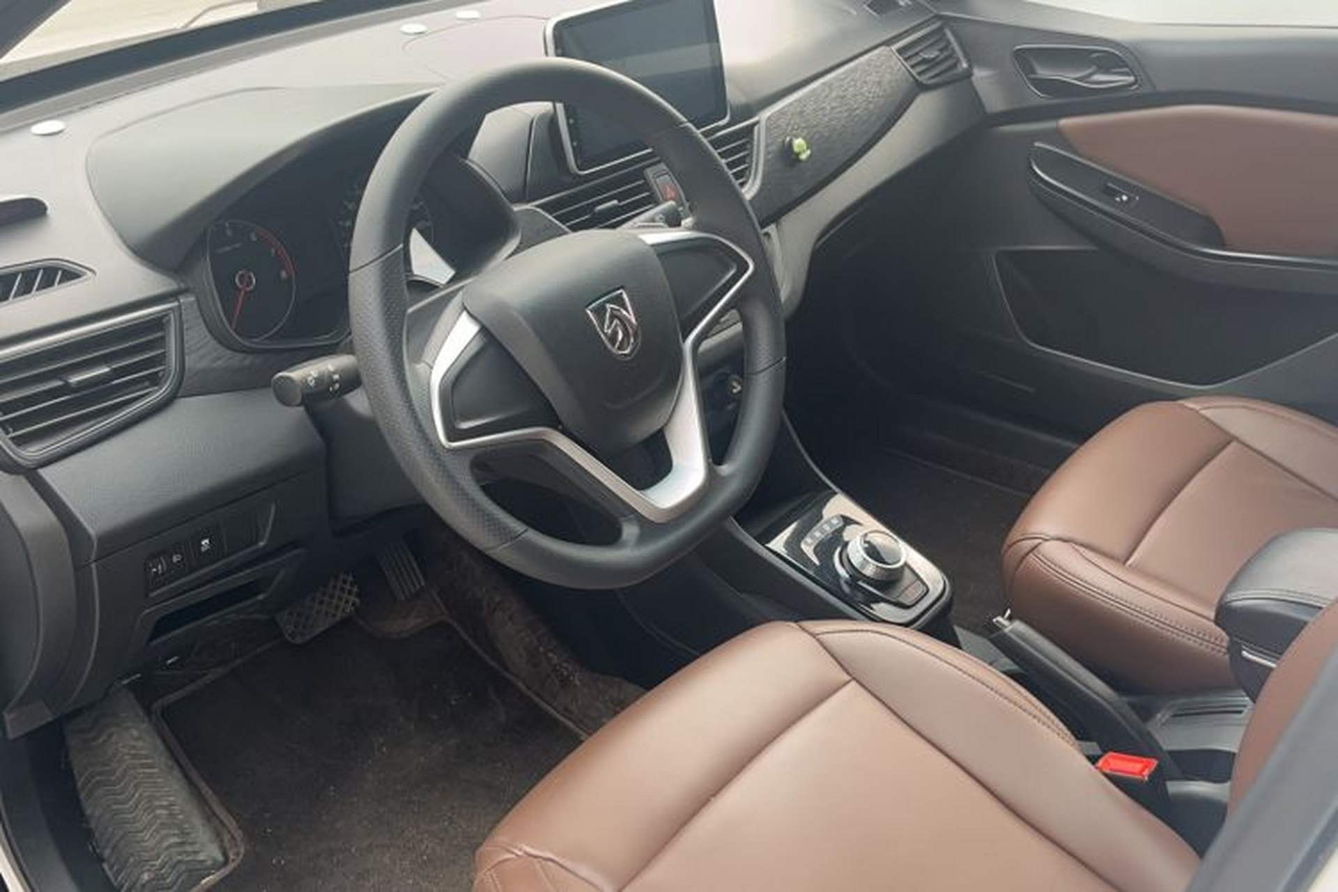 Used Baojun 310 2019 1.2L Automatic Comfort Model Interior 1