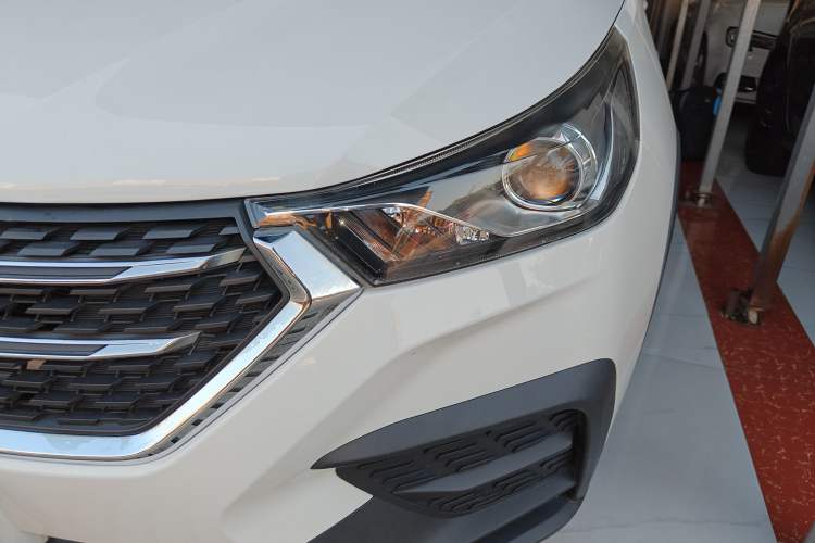 Used Baojun 310 2019 1.2L Automatic Comfort Model Left Front Headlight