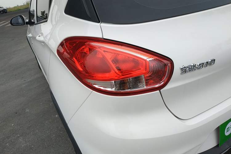Used Baojun 310 2019 1.2L Automatic Comfort Model Left Rear Taillight