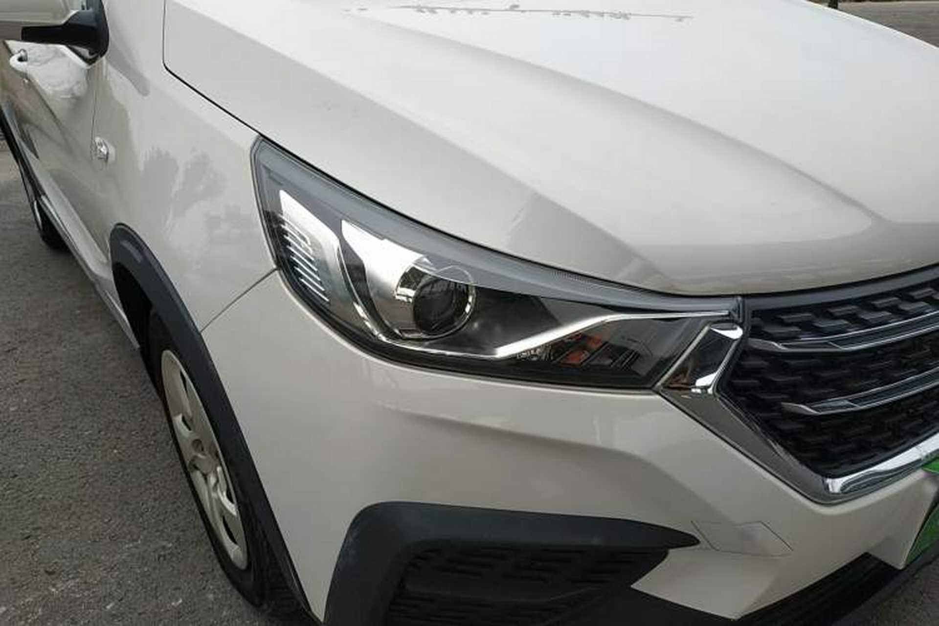 Used Baojun 310 2019 1.2L Automatic Comfort Model Right Front Headlight