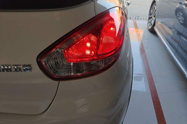 Used Baojun 310 2019 1.2L Automatic Comfort Model Right Rear Taillight