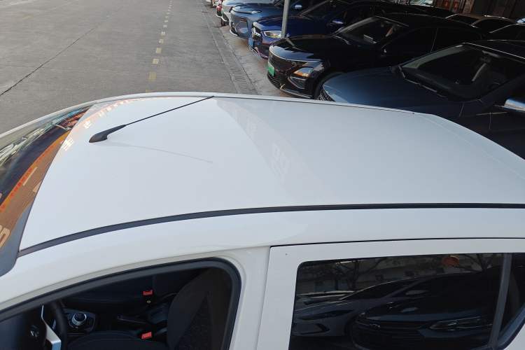 Used Baojun 310 2019 1.2L Automatic Comfort Model Roof