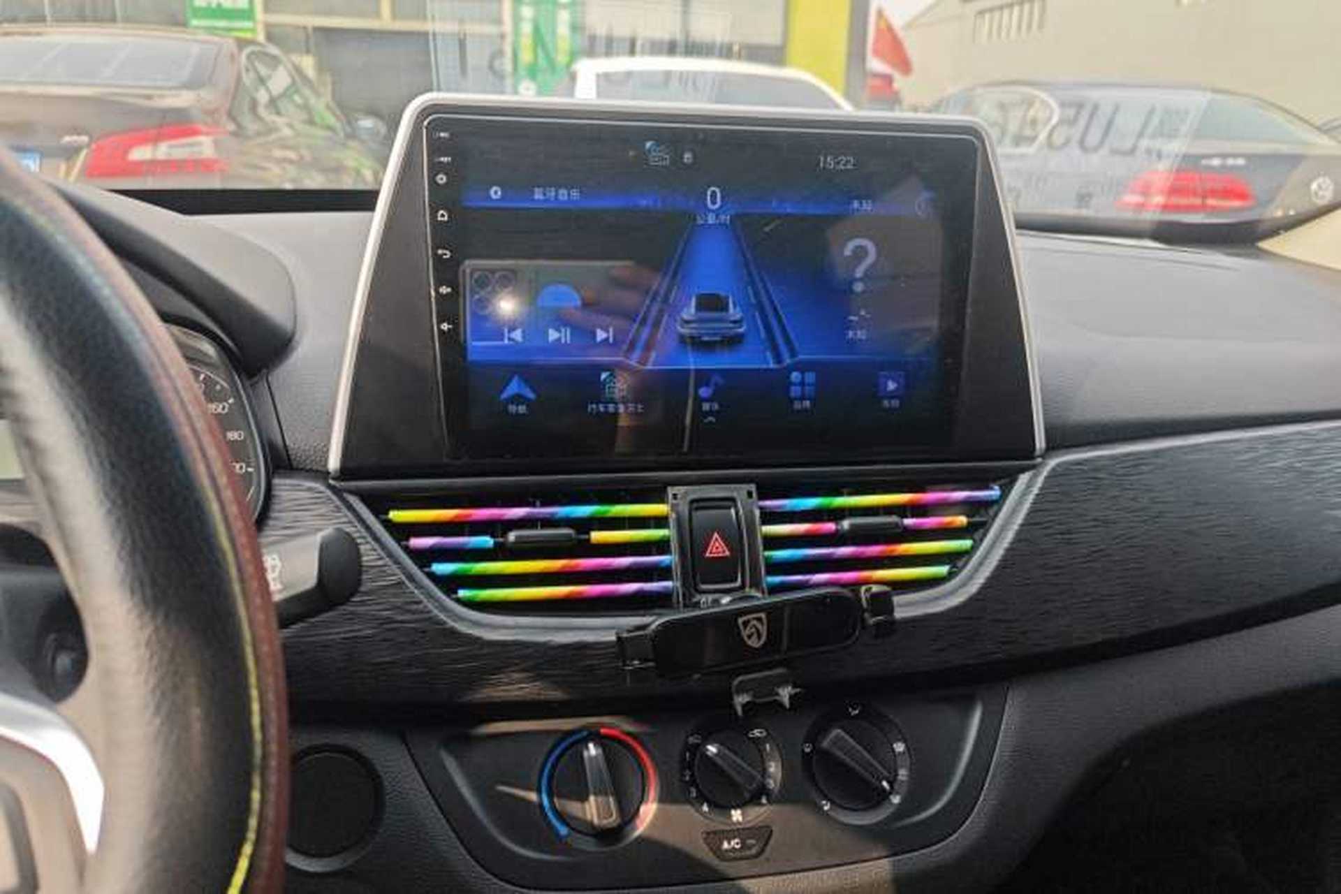Used Baojun 310 2020 1.2L Manual Comfort Edition Audio And AC Panel