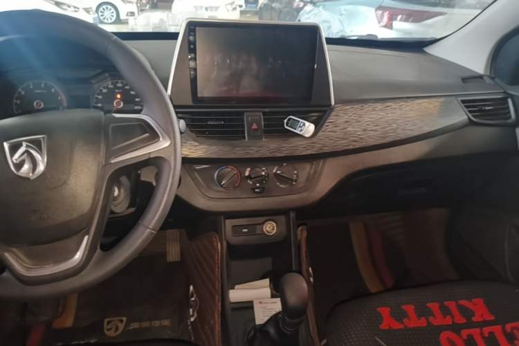 Used Baojun 310 2020 1.2L Manual Comfort Edition Audio And AC Panel