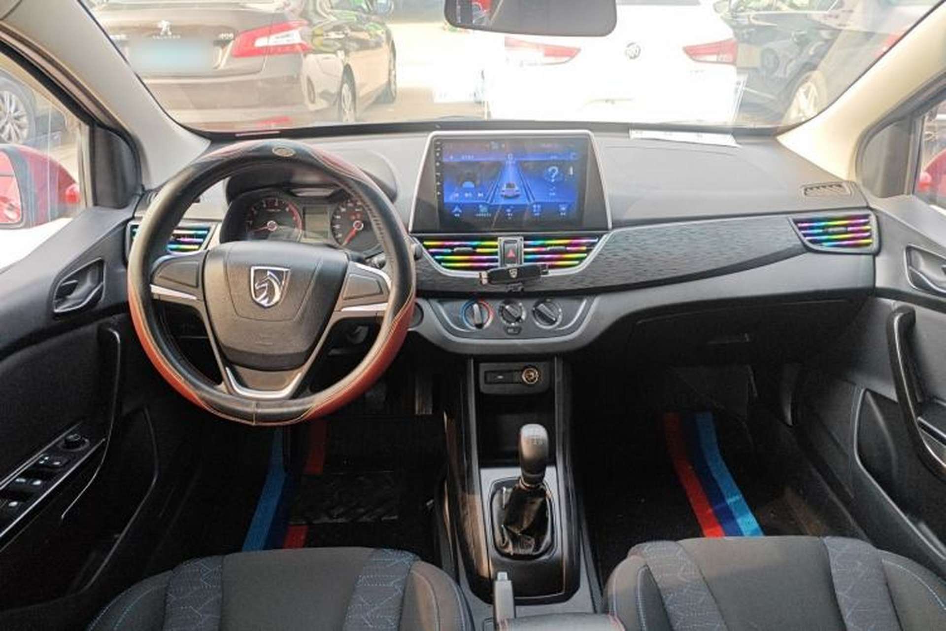 Used Baojun 310 2020 1.2L Manual Comfort Edition Center Console
