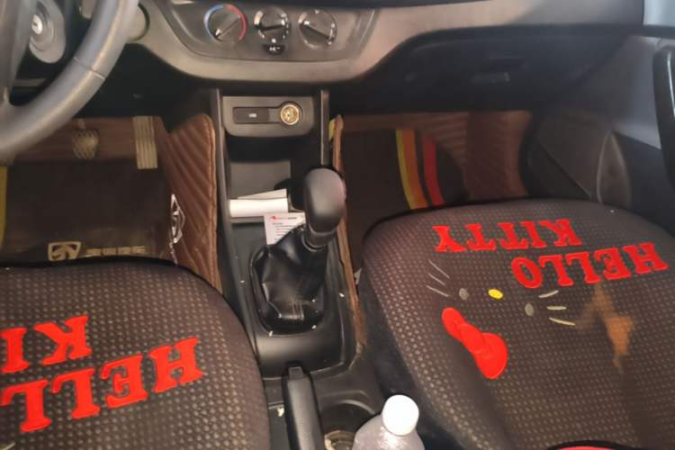 Used Baojun 310 2020 1.2L Manual Comfort Edition Gear Lever