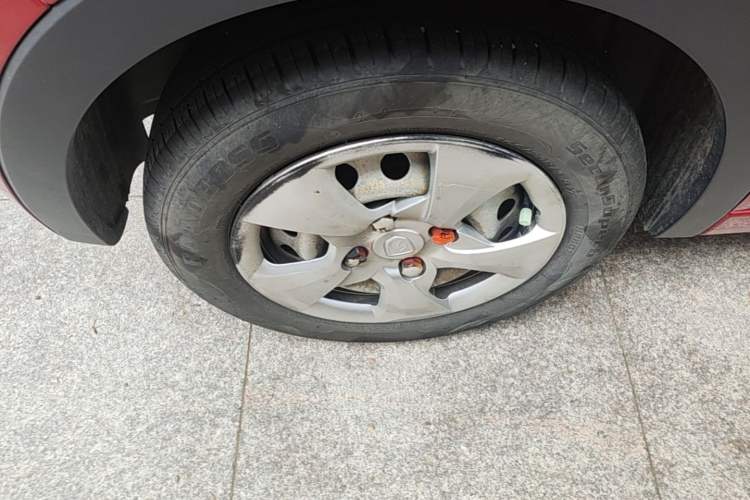 Used Baojun 310 2020 1.2L Manual Comfort Edition Right Rear Wheel Hub