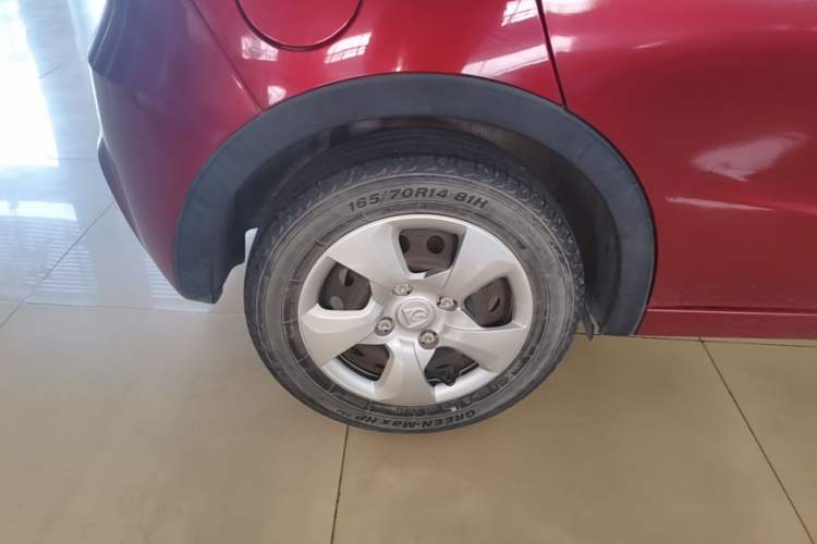 Used Baojun 310 2020 1.2L Manual Comfort Edition Right Rear Wheel Hub