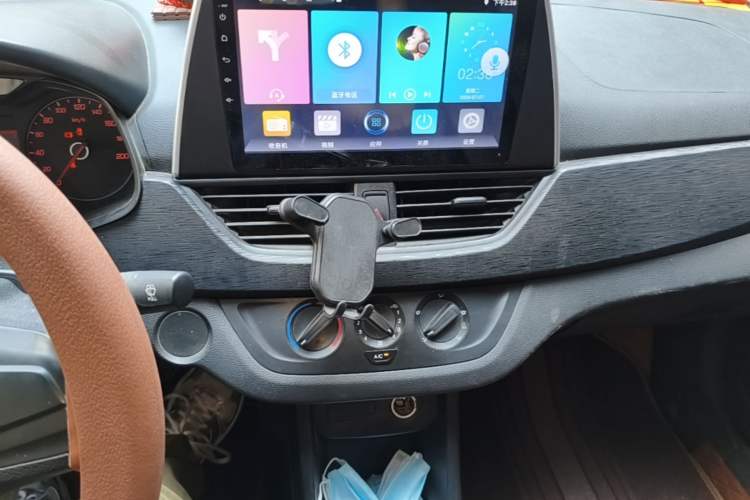 Used Baojun 310 2020 1.2L Manual Value Edition Audio And AC Panel