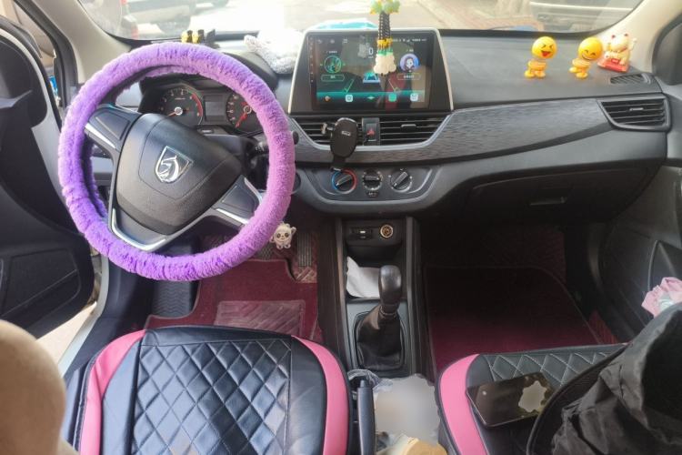 Used Baojun 310 2020 1.2L Manual Comfort Edition Center Console