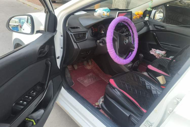 Used Baojun 310 2020 1.2L Manual Comfort Edition Driver Seat