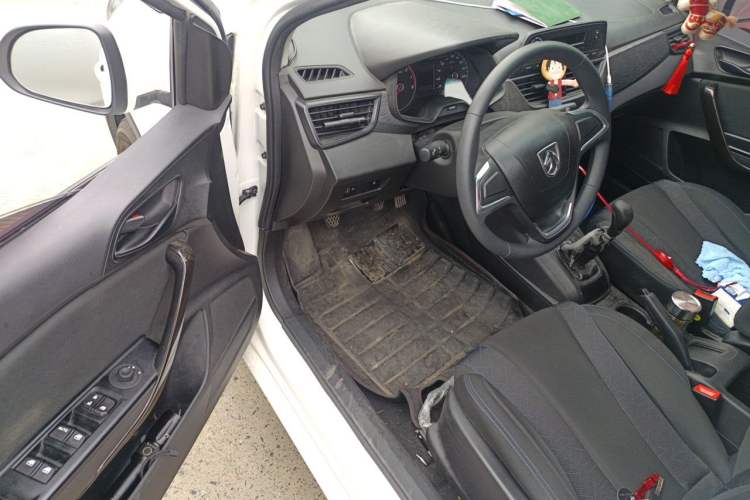 Used Baojun 310 2020 1.2L Manual Comfort Edition Driver Seat